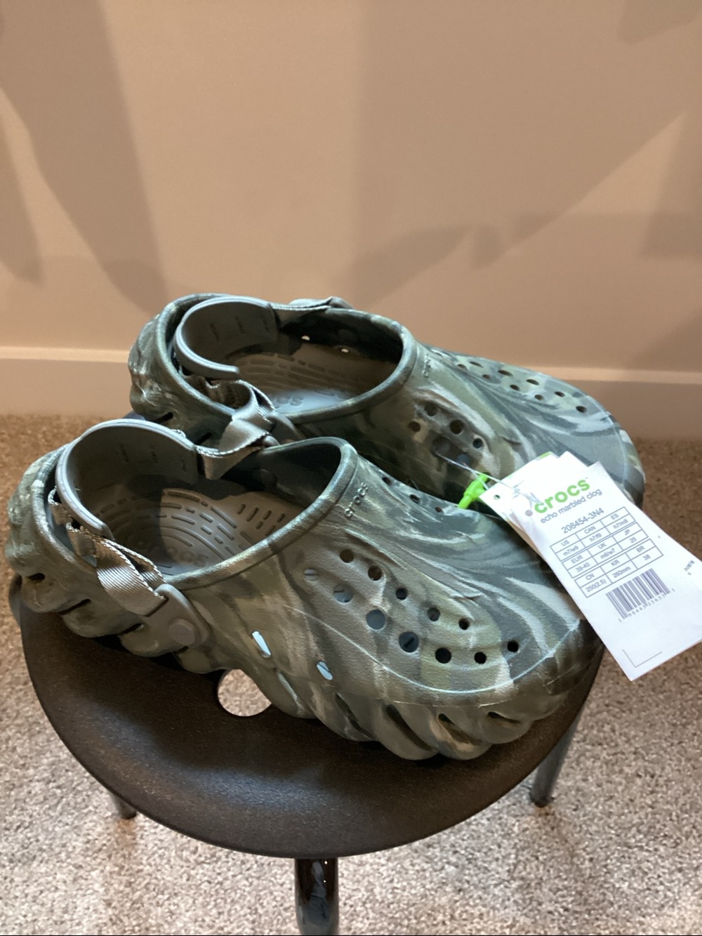 CROCS Echo Marbled Clog - Size 9